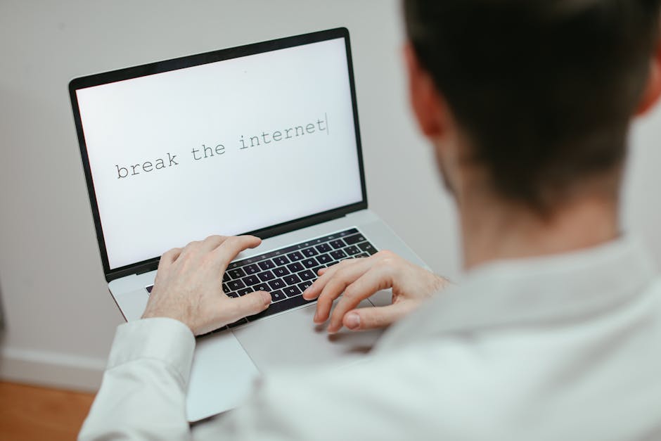 Top 10 Fun Facts About the Internet’s Origins